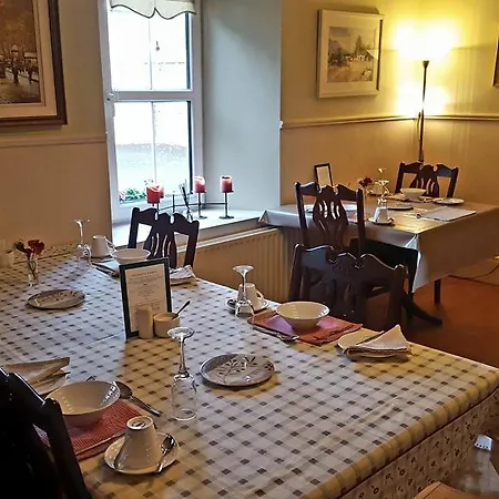 Williamsferry House 4* نيناغ